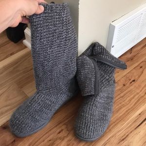 Sweater boots